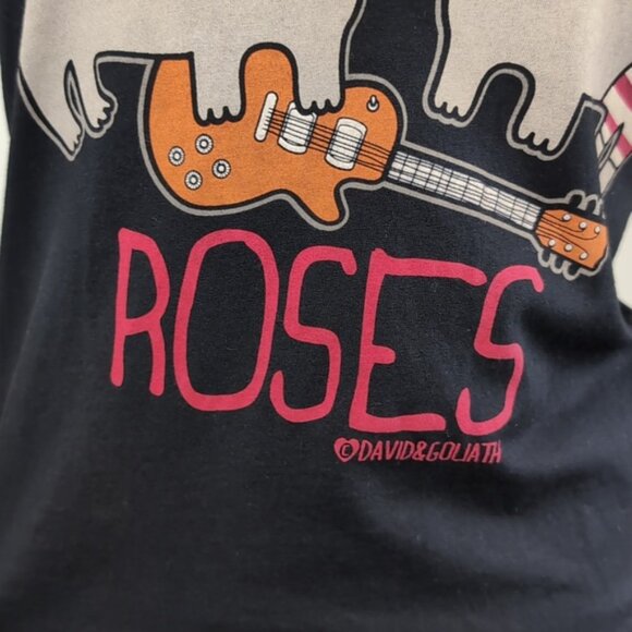 3/$20 David & Goliath Luxury Tee Pugs & Roses Alternative Rock Dog Lover Tshirt - Picture 3 of 10